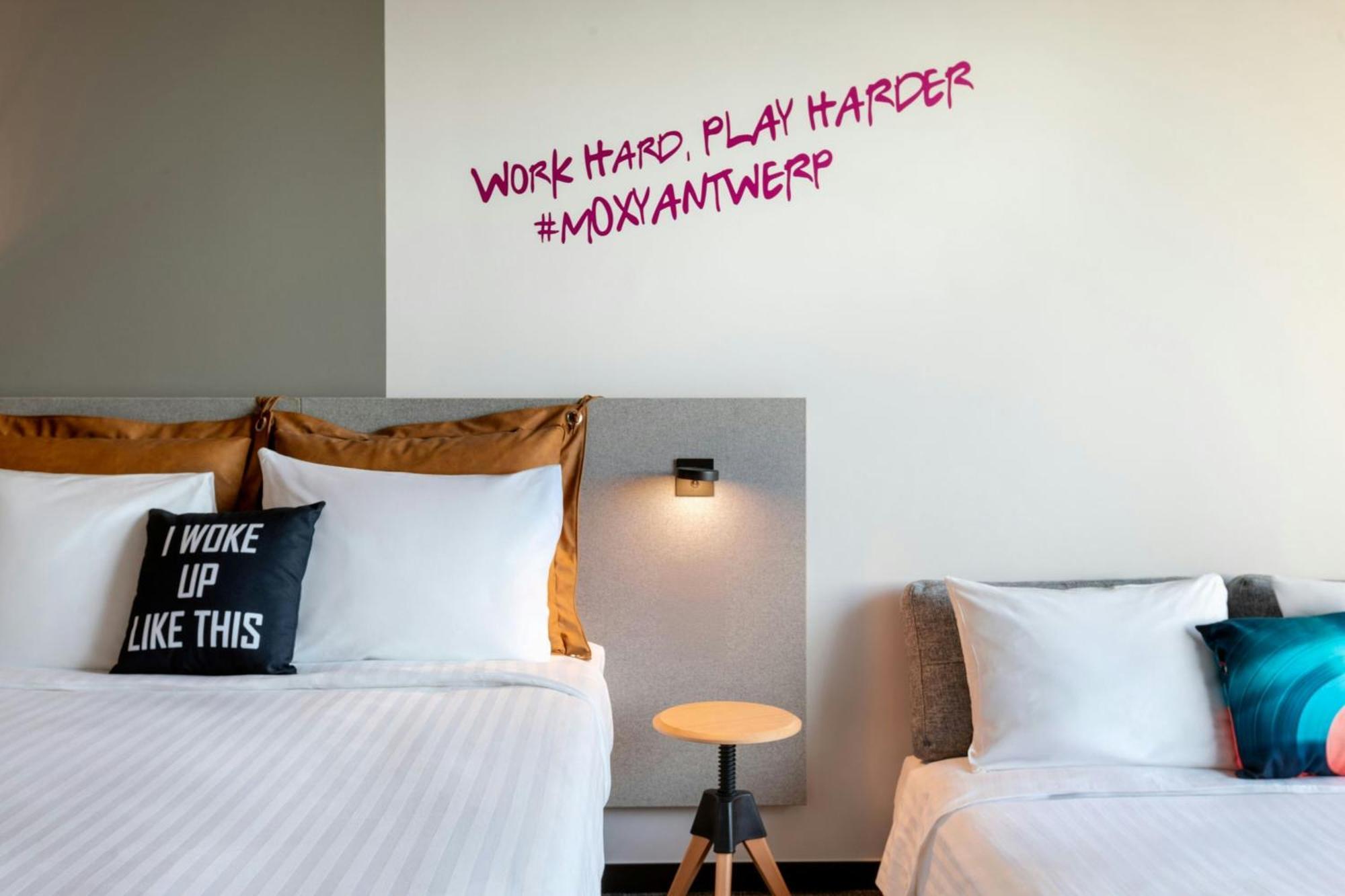 Hotel Moxy Antwerpen Exterior foto