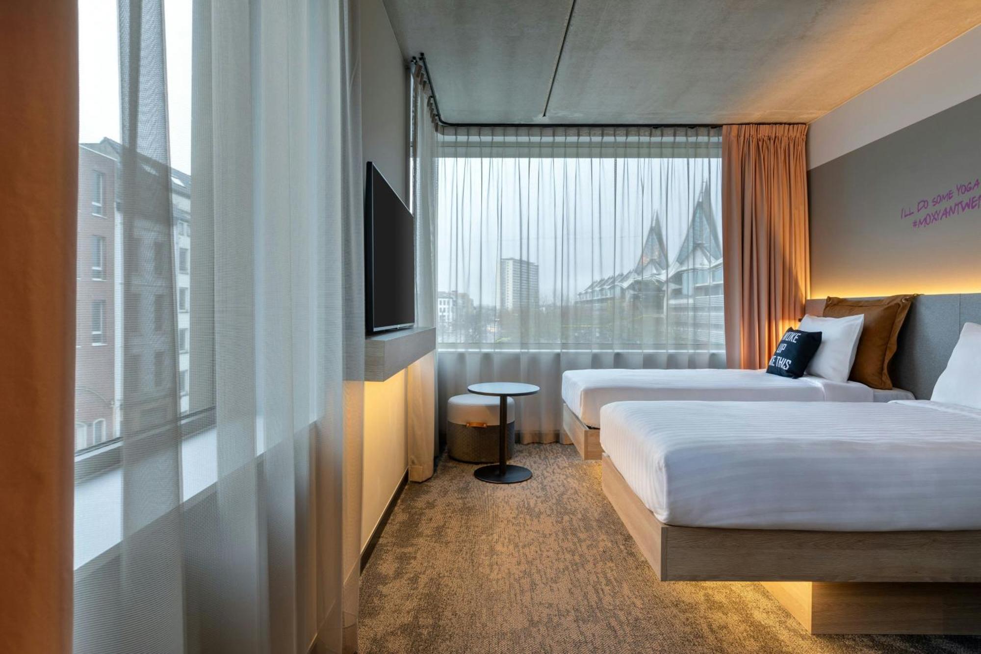 Hotel Moxy Antwerpen Exterior foto