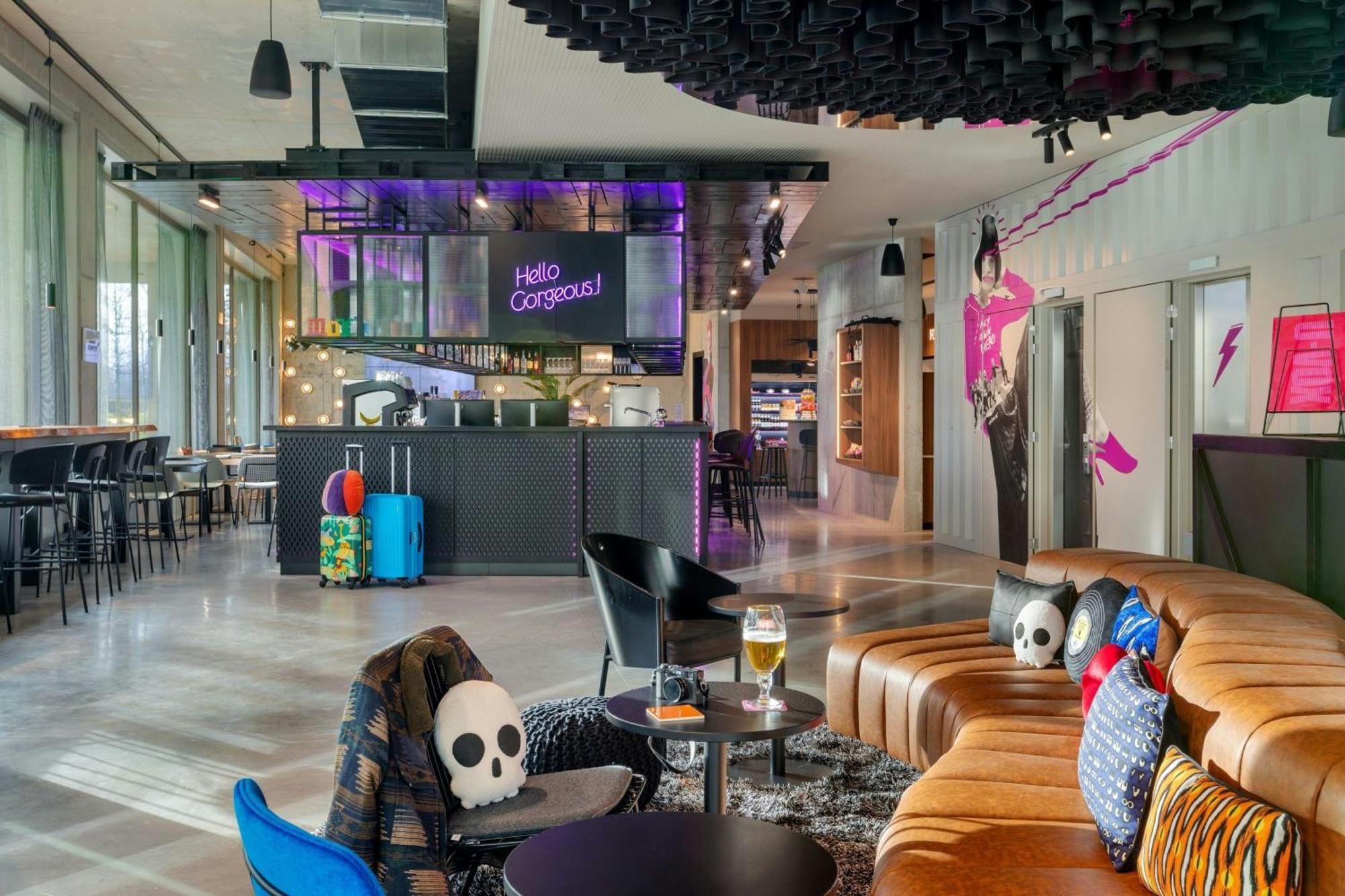 Hotel Moxy Antwerpen Exterior foto