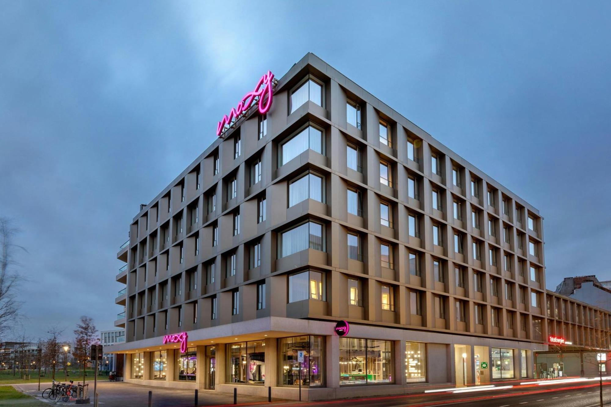 Hotel Moxy Antwerpen Exterior foto